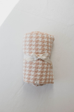 Houndstooth | Rosé & Cream Plush Blanket